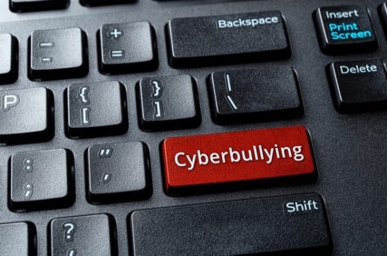 Cyberbullying: Cuando el teclado es más poderoso que la espada.