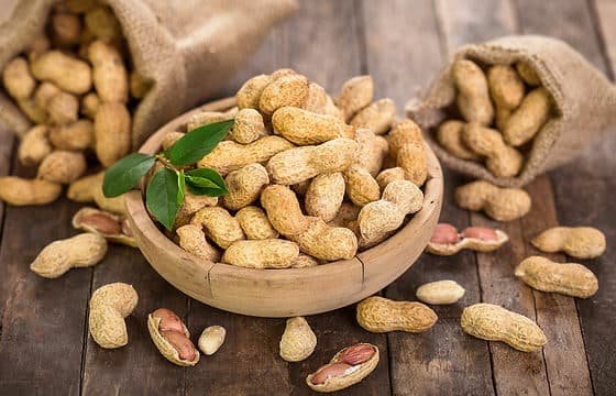 Cacahuates, alimentos ideales para quien tiene riesgo cardiovascular